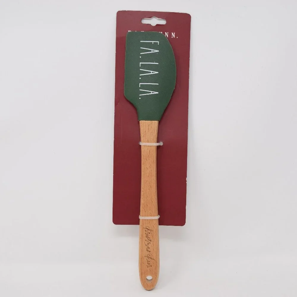 Rae Dunn Fa La La Spatula Bakeware Baking Green Christmas Cheer New Meal Prep